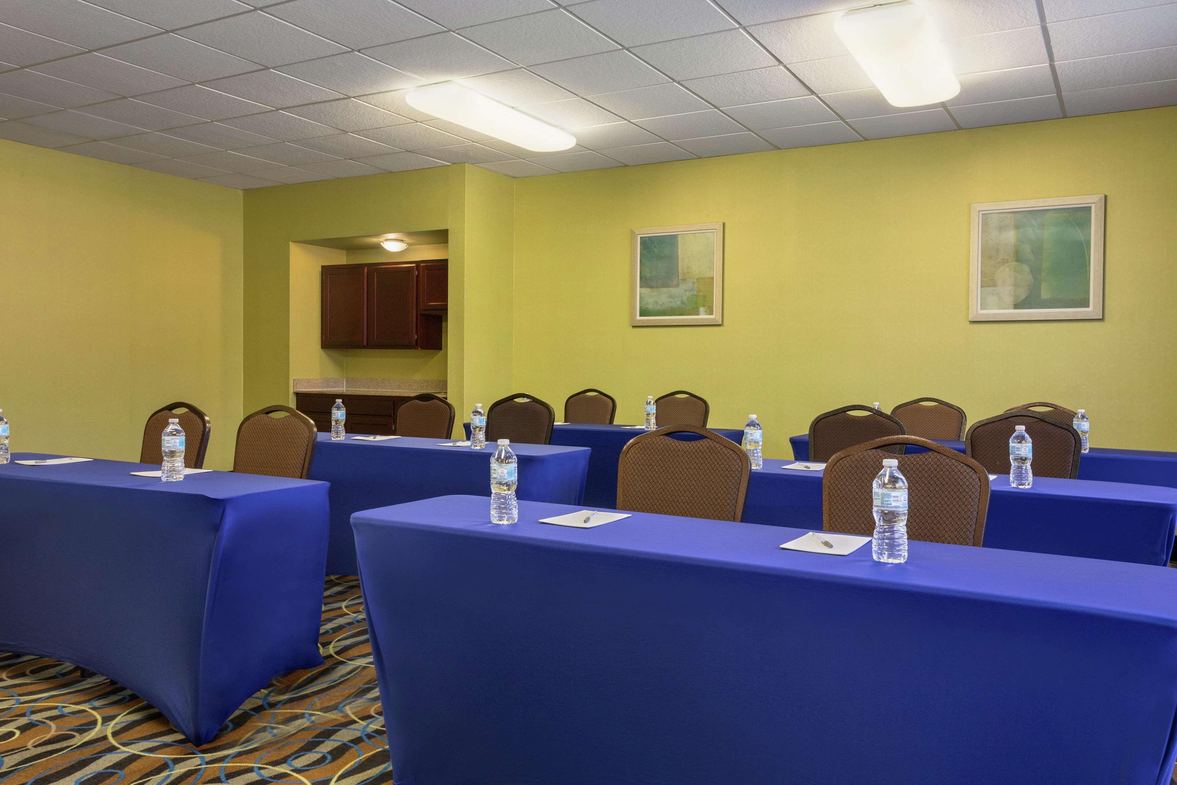 Hampton Inn Birmingham-Trussville Eksteriør billede
