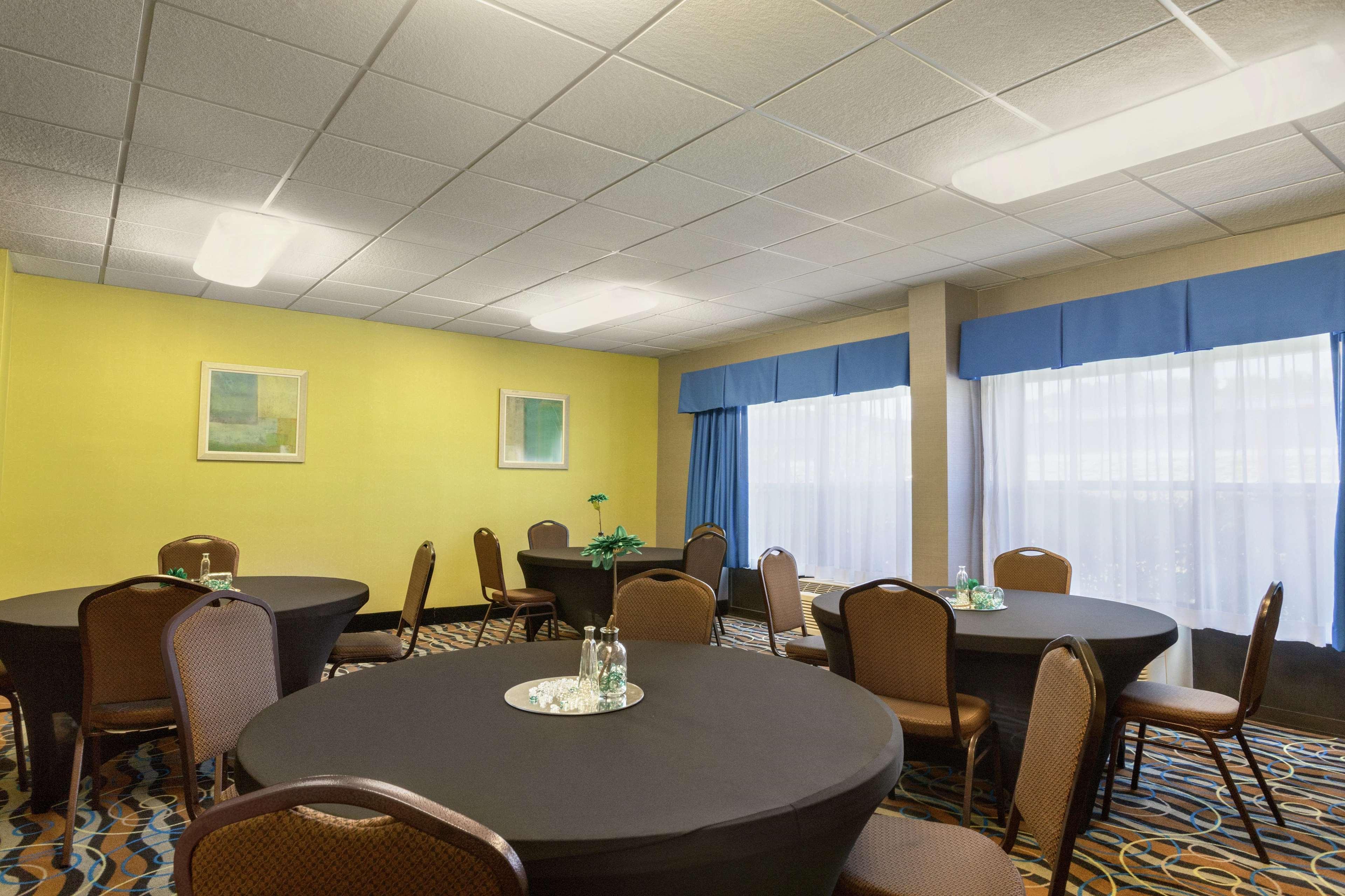 Hampton Inn Birmingham-Trussville Eksteriør billede